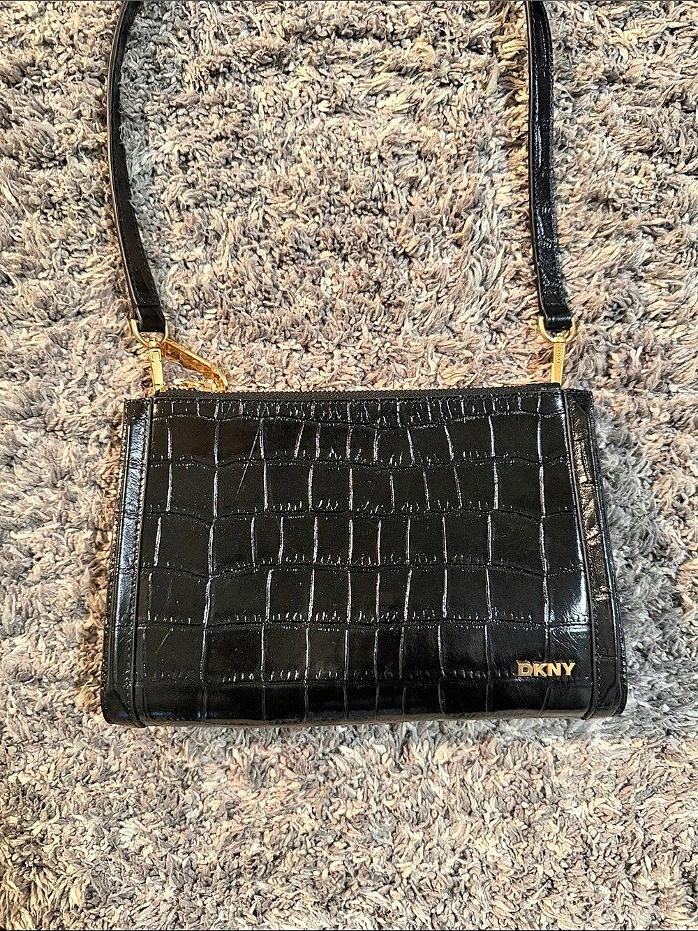 DKNY BLACK CROCODILE EMBOSSED CROSSBODY BAG